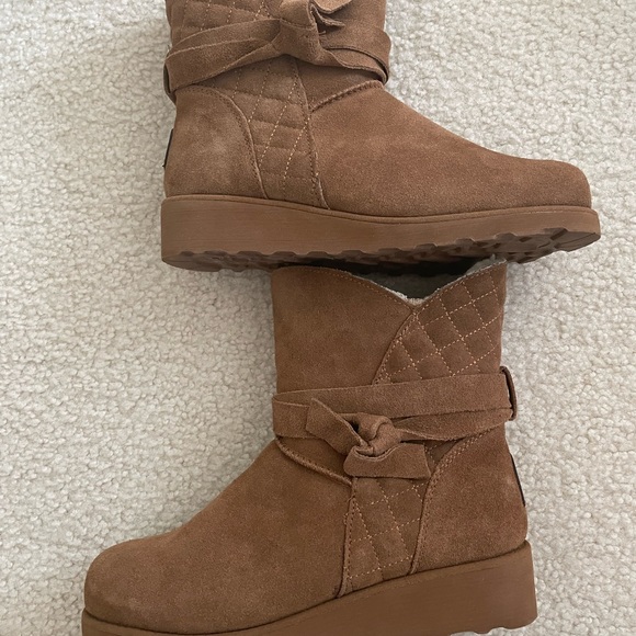 BearPaw Maxine Boots - Picture 7 of 9